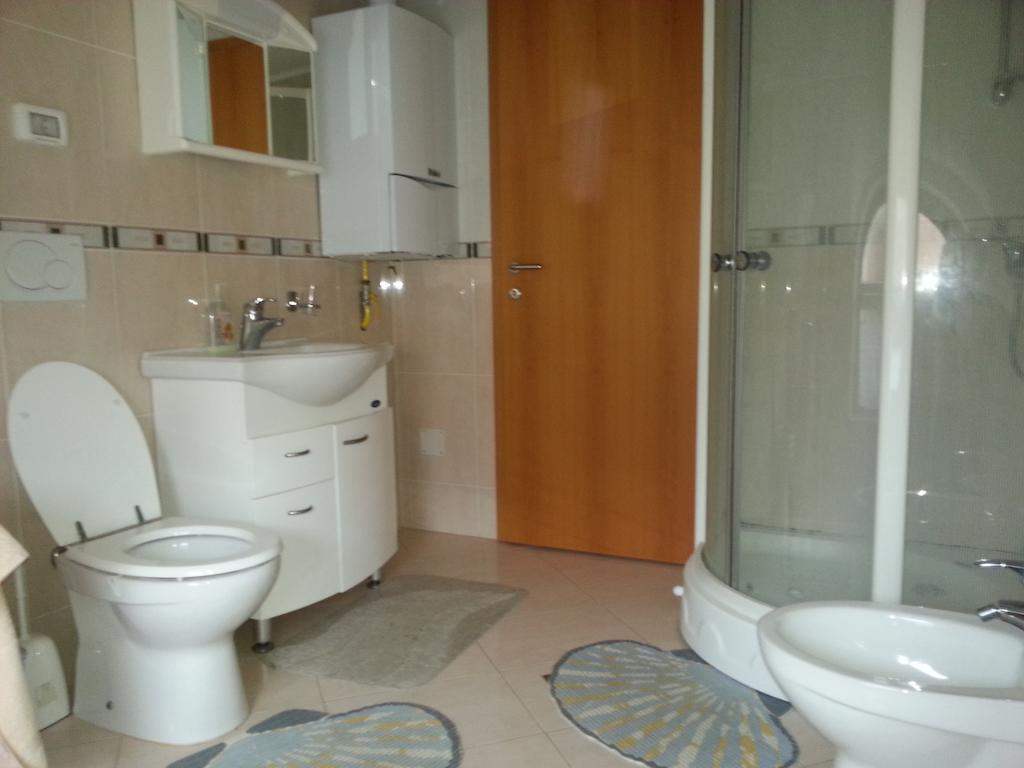 Apartments Villa Teuta Umag Ruang foto